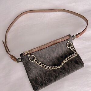 Michael Kors Brand Brown/Tan Belt Bag - Size Small